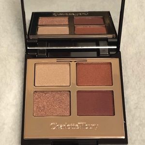 Charlotte Tilbury Walk of No Shame luxury eye palette